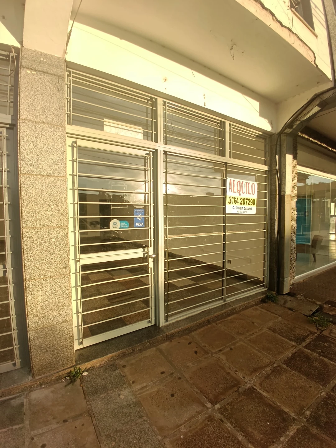 Local Comercial en Alquiler – Santa Catalina