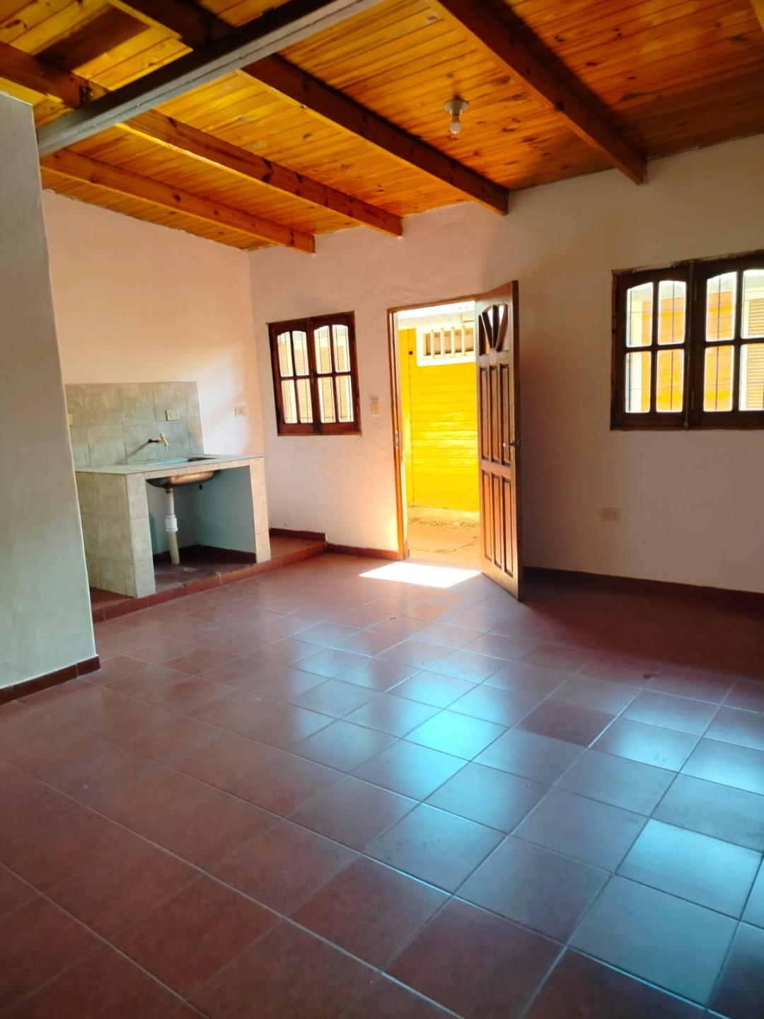 Monoambiente en ALQUILER – Zona Campus UNaM